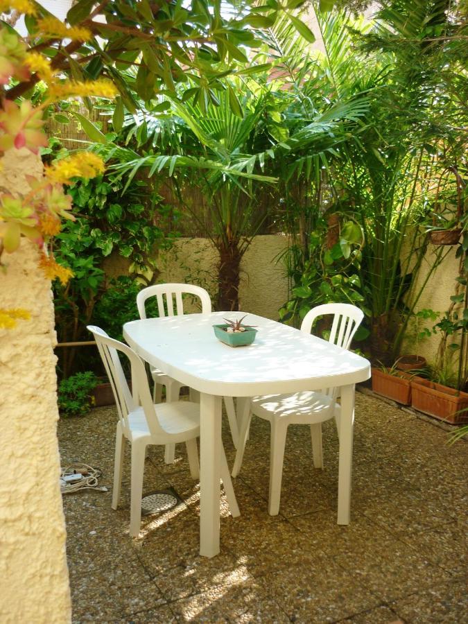 Maison Charmante A Sainte-Marie Avec Grand Jardin מראה חיצוני תמונה