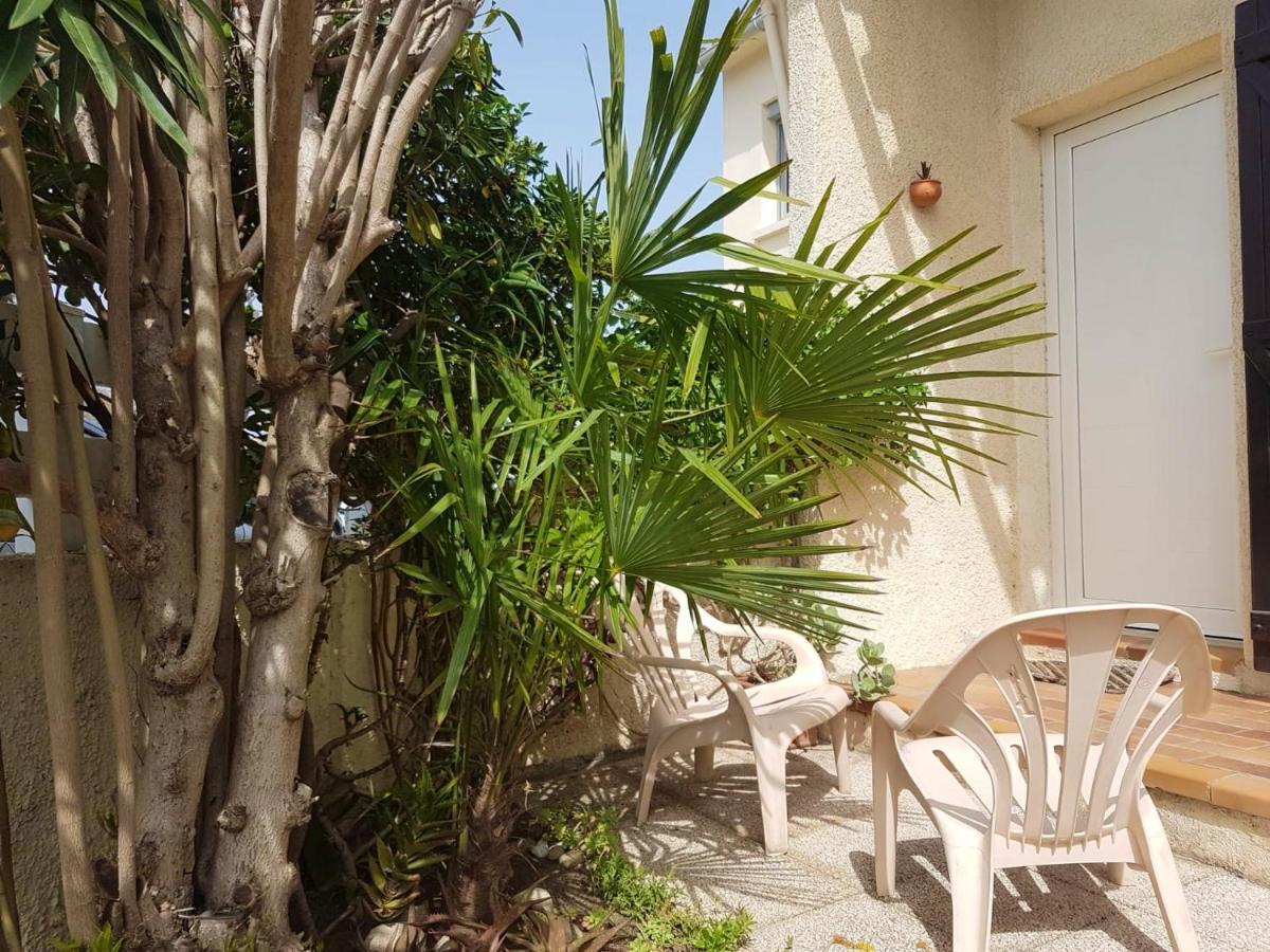 Maison Charmante A Sainte-Marie Avec Grand Jardin מראה חיצוני תמונה
