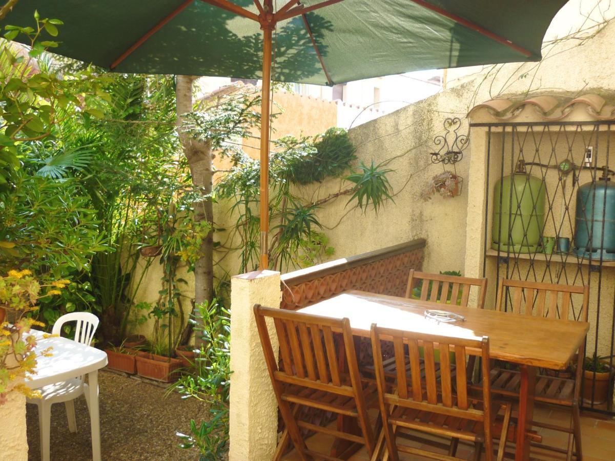 Maison Charmante A Sainte-Marie Avec Grand Jardin מראה חיצוני תמונה